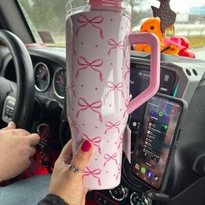 Pink Bow Patterned Tumbler